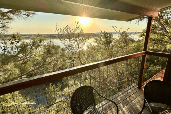 Sunset Guest House at Rainbow Hearth Sanctuary & Retreat Photo by David Vickery